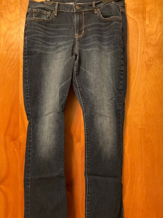 Old Navy Denim - Old Navy dark-wash blue jeans curvy mid-rise 12